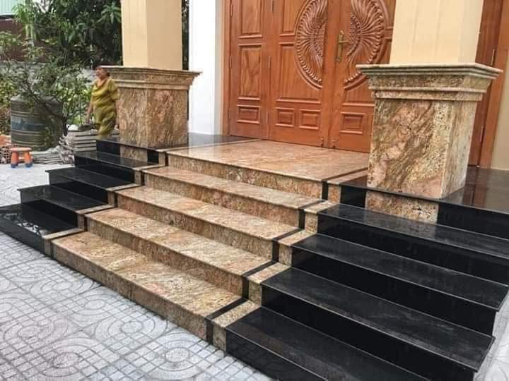 Chọn màu sắc và hoa văn hài hòa khi xây bậc tam cấp
