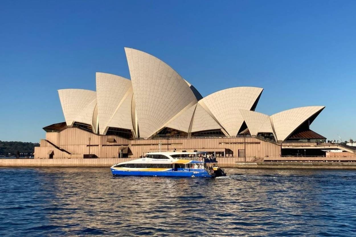 Nhà hát Opera Sydney là một trong những công trình kiến trúc nổi tiếng theo Parametric Design