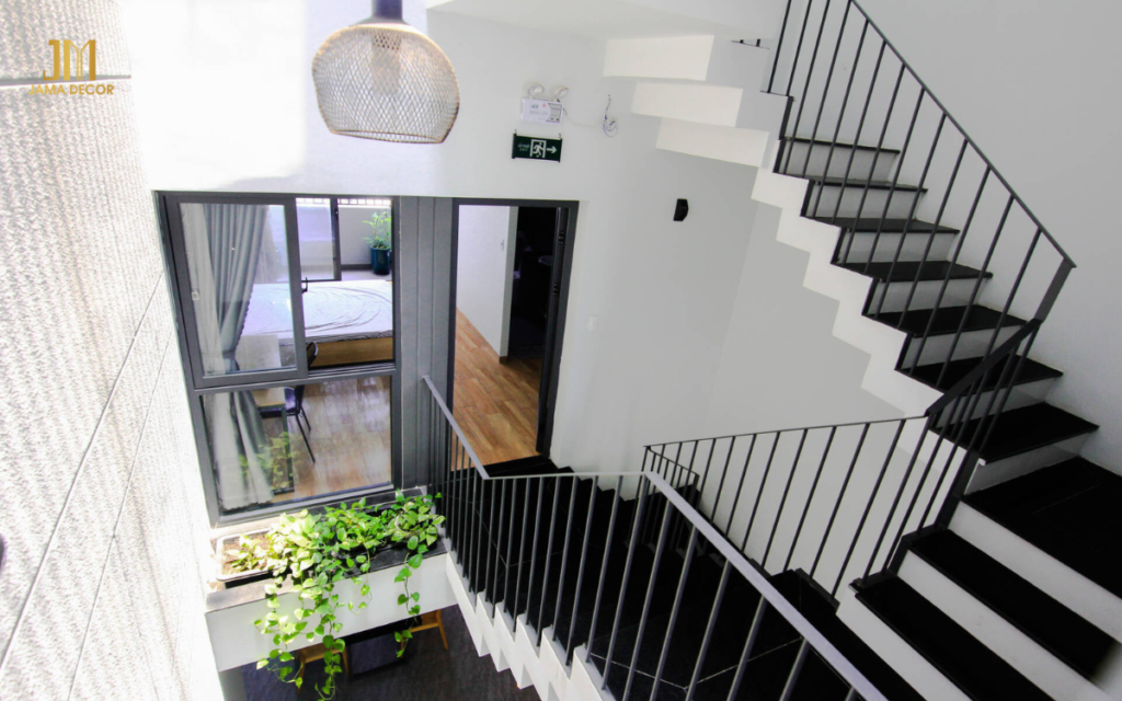 Cải tạo nhà ống lêch tầng giúp tạo sự thông thoáng cho không gian nhà