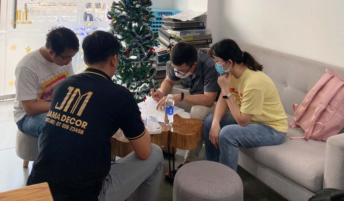 Công ty cải tạo nhà đẹp uy tín, chuyên nghiệp nhất hiện nay 24 JAMA tiếp nhận thông tin về công trình cần cải tạo của khách hàng