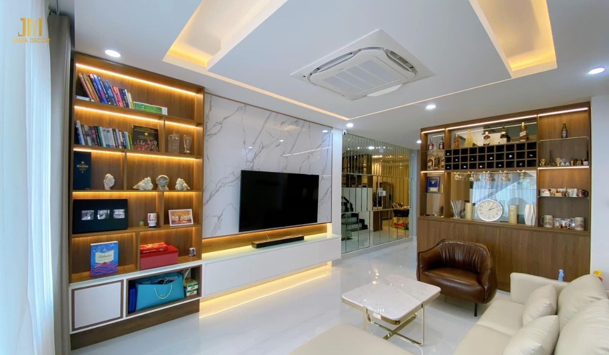 Tủ trang trí phòng khách là một món đồ nội thất không chỉ giúp bạn cất giữ đồ đạc mà còn góp phần tạo điểm nhấn cho không gian phòng khách của bạn