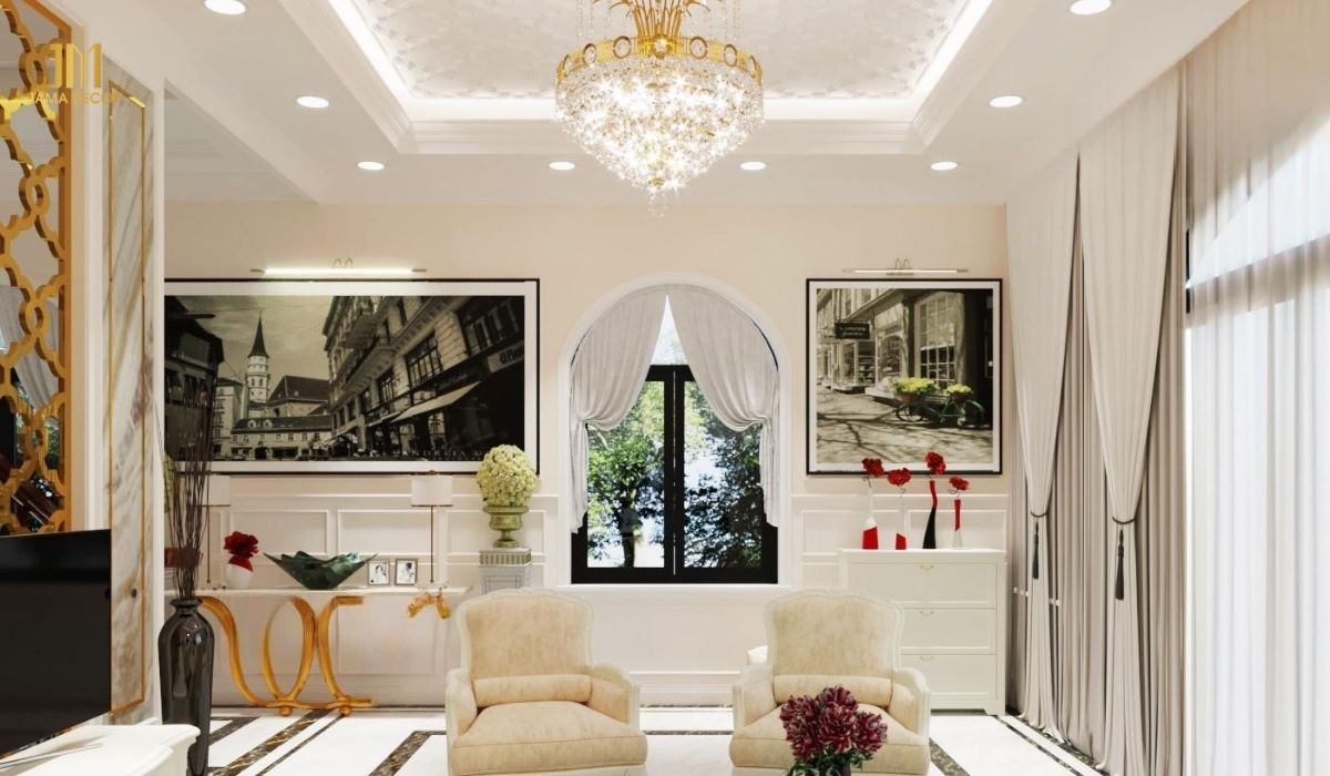 Hai bên cửa sổ được trang trí bằng tranh trắng đen, tăng vẻ hoài niệm và lãng mạn