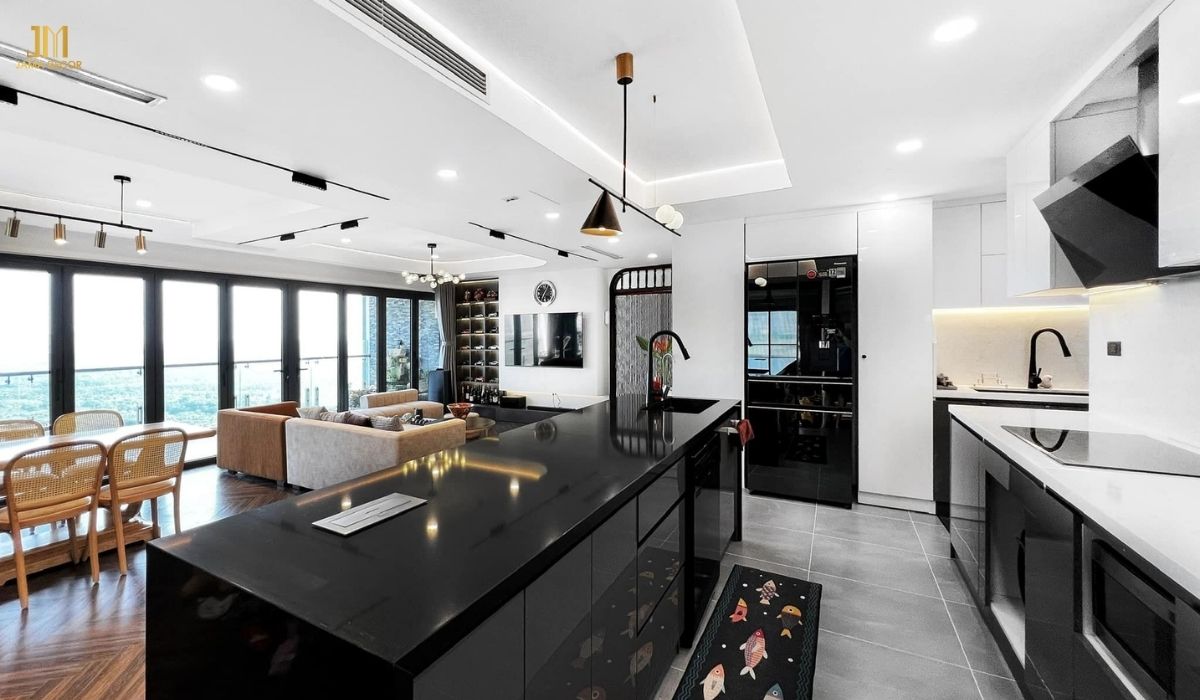 Sự kết hợp ăn ý giữa tone màu trắng và đen khiến khu vực bếp nổi bật và cuốn hút