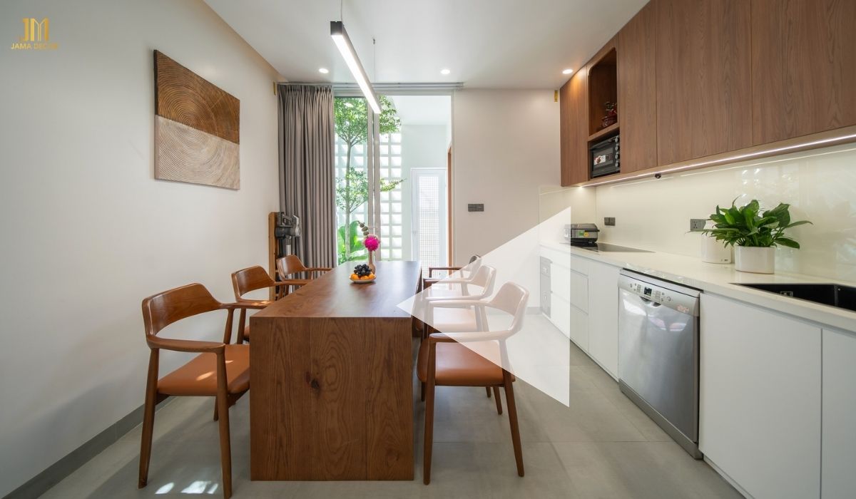 Việc bố trí ba khu vực chính trong bếp hợp lý sẽ giúp căn bếp trở nên gọn gàng, ngăn nắp, tạo cảm giác thoải mái cho bạn