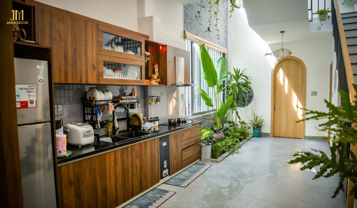 5 cách bố trí nội thất bếp khoa học, tiện lợi 37 Thiết kế giếng trời là một trong những cách bố trí nội thất bếp được sử dụng rộng rãi hiện nay