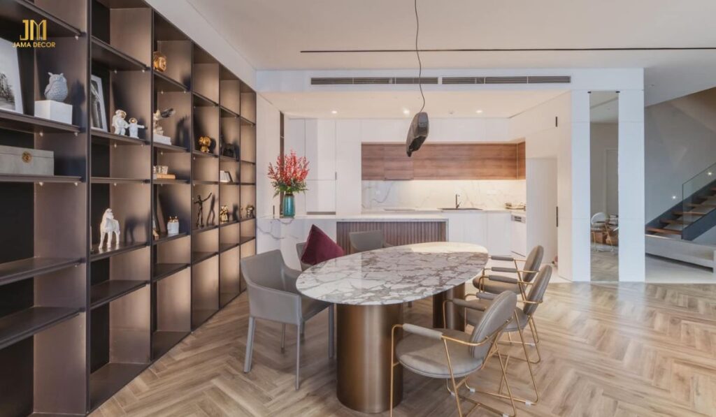 Tuy đơn giản nhưng không hề kém phần tinh tế là yếu tố được nhà kiến trúc sư chú trọng trong thiết kế bếp này
