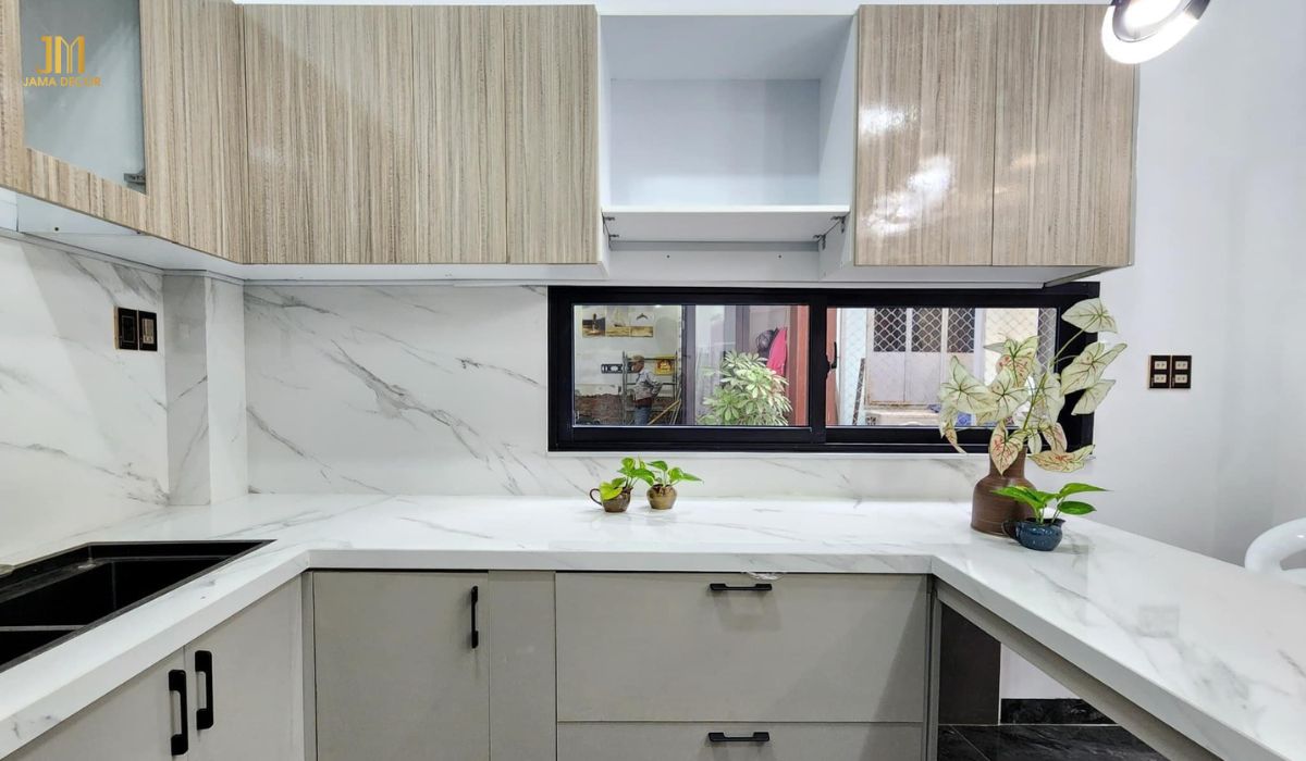 Thiết kế nội thất phòng bếp đẹp hơn khi sử dụng hệ tủ chữ U
