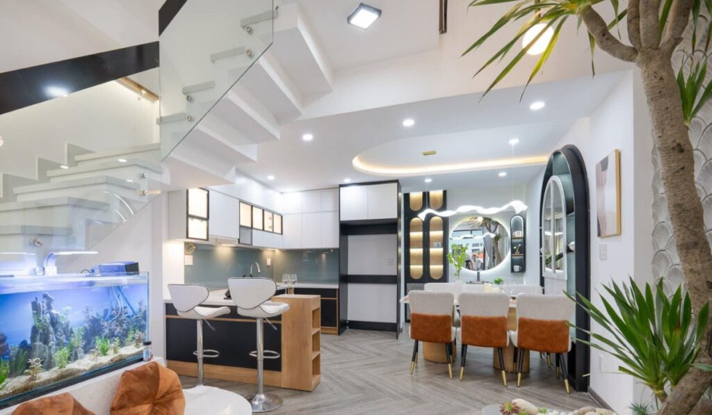 Đặt bếp ở vị trí trong cùng của nhà là một trong những cách bố trí bếp theo phong thủy được nhiều người lựa chọn