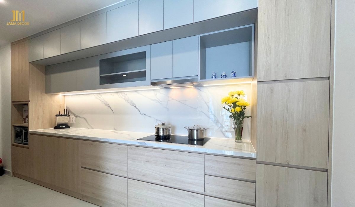 Cách tính chi phí cải tạo nội thất theo giá thị trường 30 Thay mới hoàn toàn khu vực bếp bằng hệ thống tủ bếp thông minh vô cùng tiện lợi