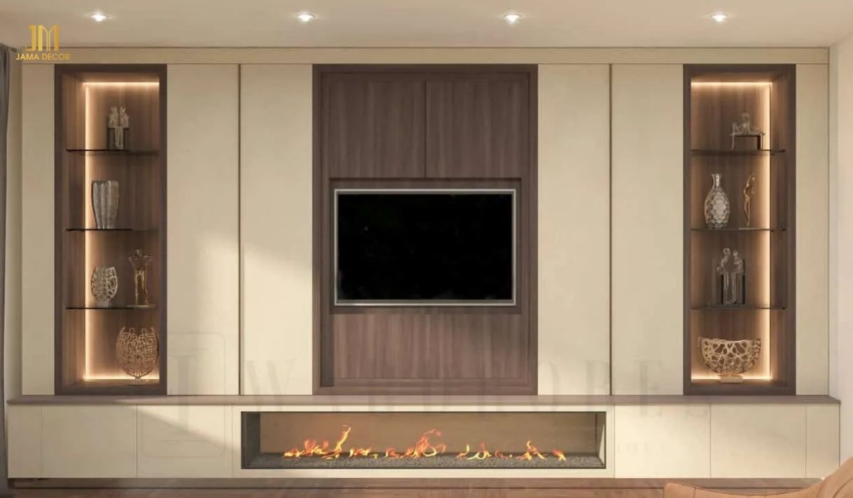 Thiết kế tủ quần áo độc đáo, kết hợp với kệ tivi âm tường mang đậm phong cách tân cổ điển