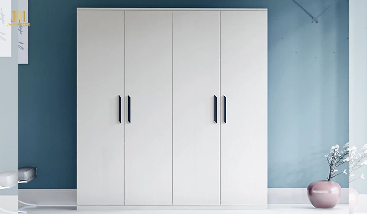 Mẫu tủ quần áo 4 cánh màu trắng có thể phối hợp nhiều phong cách nội thất 
