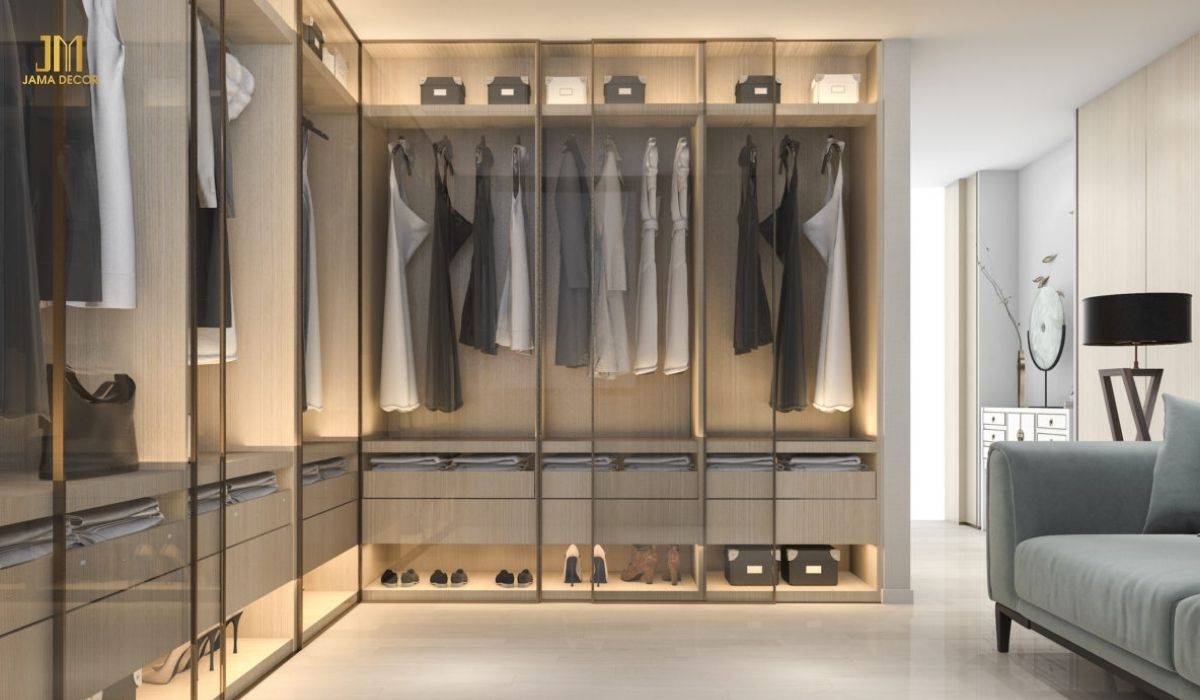 Tủ âm tường mặt kính hình chữ L hiện đại và tiện dụng