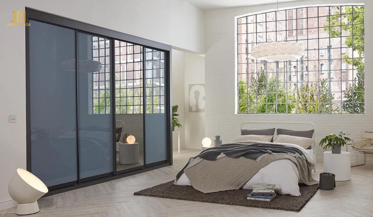 Tùy thuộc vào nhu cầu sử dụng, bạn có thể điều chỉnh kết cấu tủ một cách thích hợp