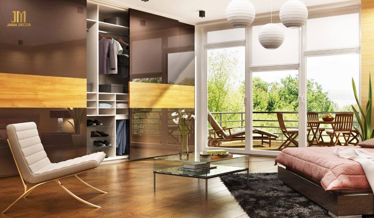 Tủ quần áo cửa lùa có cơ chế mở đóng linh hoạt, đơn giản và thuận tiện cho việc sử dụng và sắp xếp quần áo, đồ dùng