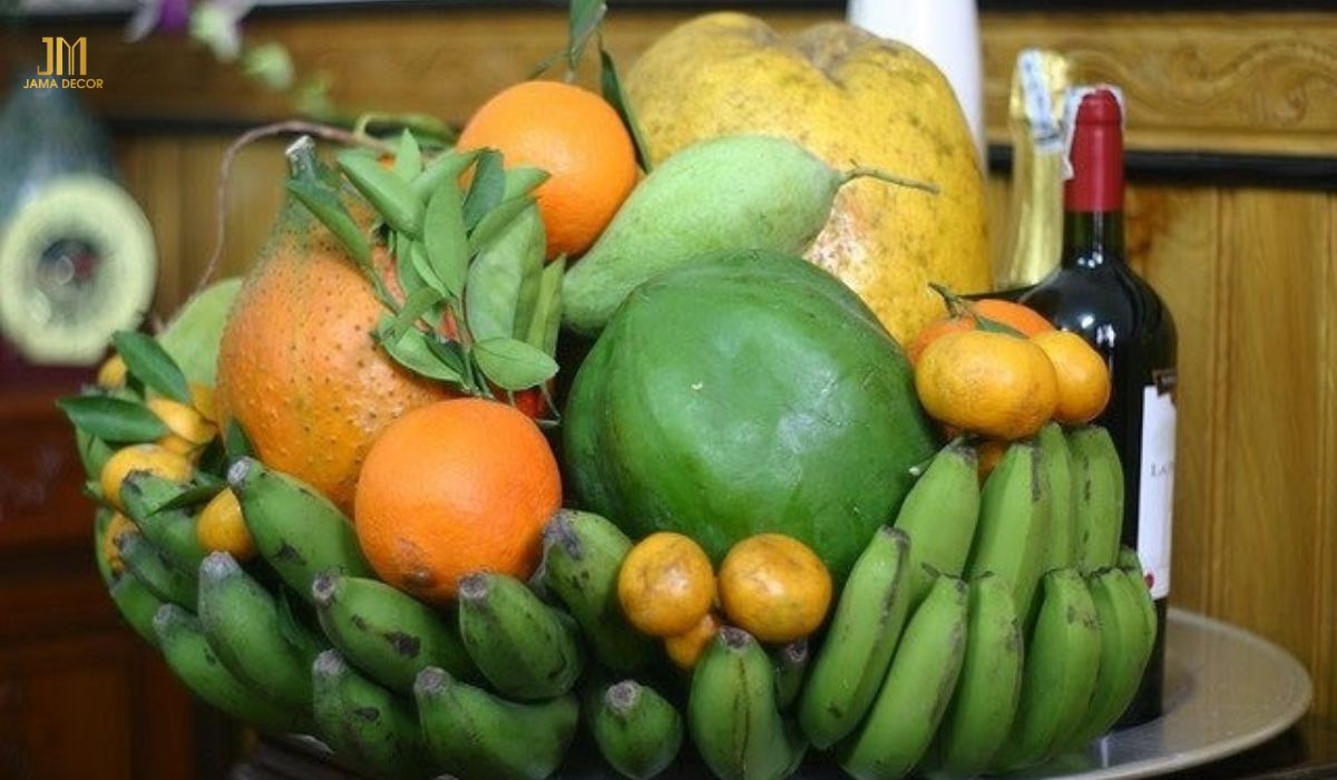 Mâm ngũ quả miền Trung trong lễ cúng cải tạo nhà