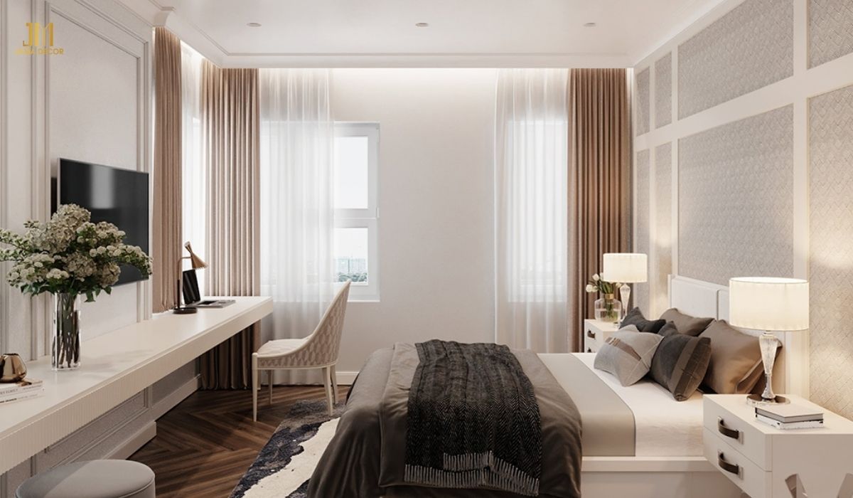 Phòng ngủ với tone trắng làm chủ đạo tạo cảm giác thanh lịch, quý phái