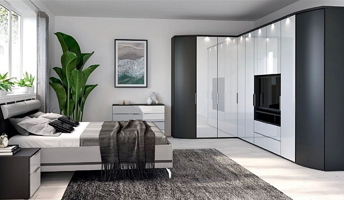 Thiết kế sang trọng và tích hợp nhiều công nghệ tiên tiến là một trong những ưu điểm của tủ đồ thông minh