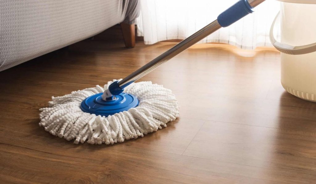 5 cách xử lý sàn gỗ công nghiệp bị ngấm nước nhanh 9 Go cong nghiep bi ngam nuoc 4