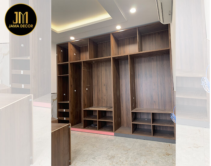 tủ quần áo màu nâu cánh gián