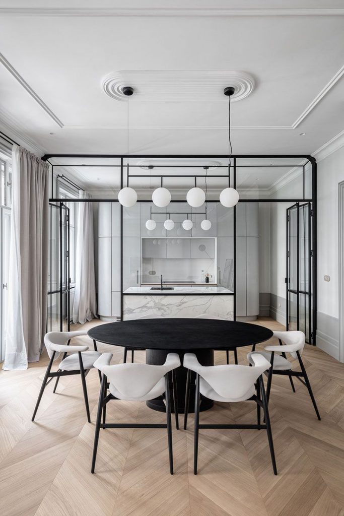 10 mẫu trang trí thiết kế nội thất phòng khách chung cư nhỏ mà đẹp 2021 48 Su dung vach kinh