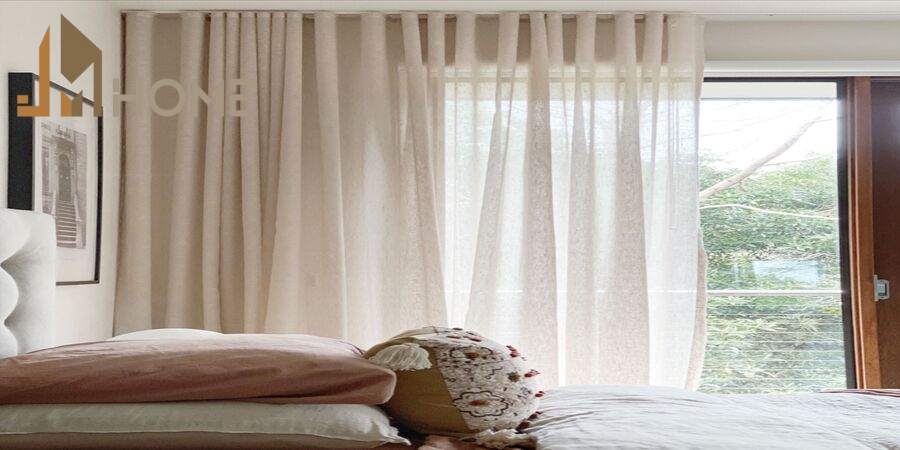 50+ Mẫu Rèm Cửa Sổ Phòng Ngủ Đẹp Hiện Đại 2025 7 Sự quan trọng của rèm cửa sổ phòng ngủ đẹp
