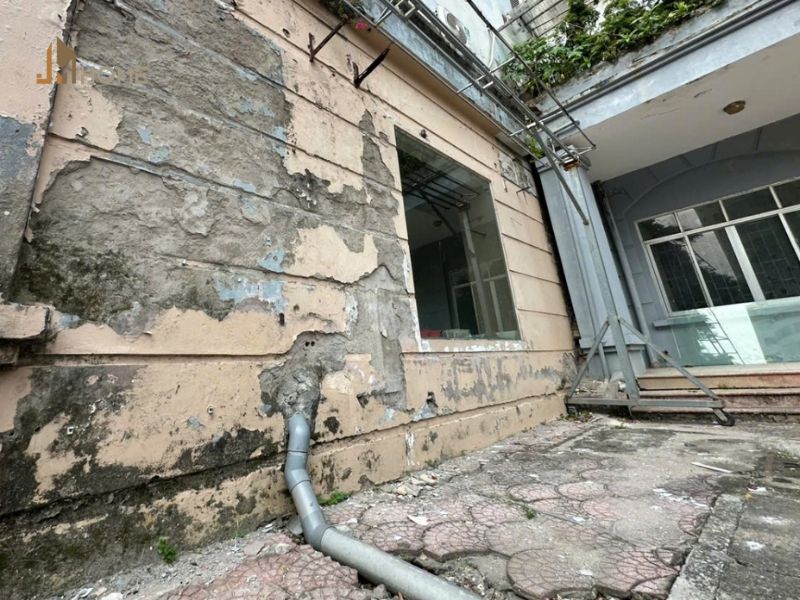 Nhà xuống cấp nặng cần gia cố nhiều