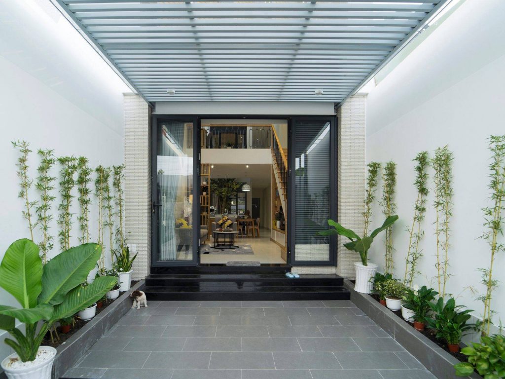 Cải tạo nhà cũ tối ưu ánh sáng và thông gió tự nhiên