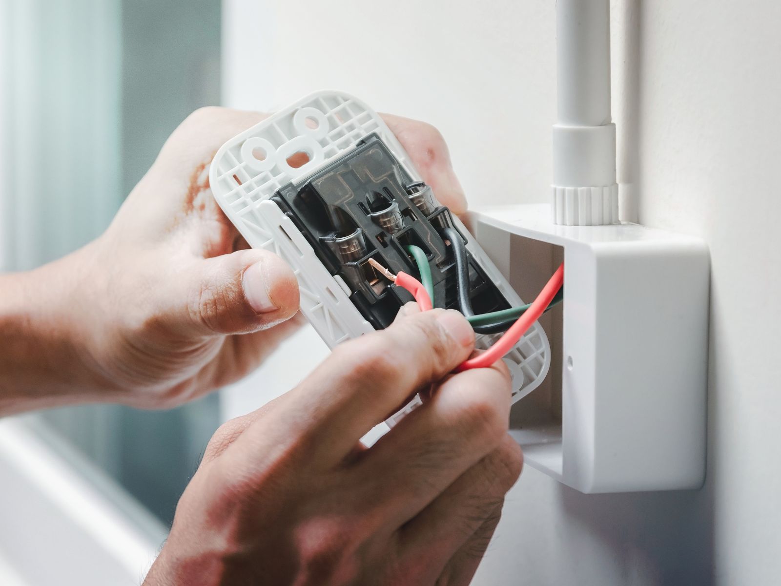 Sửa chữa cải tạo hệ thống điện nước trong nhà cũ an toàn